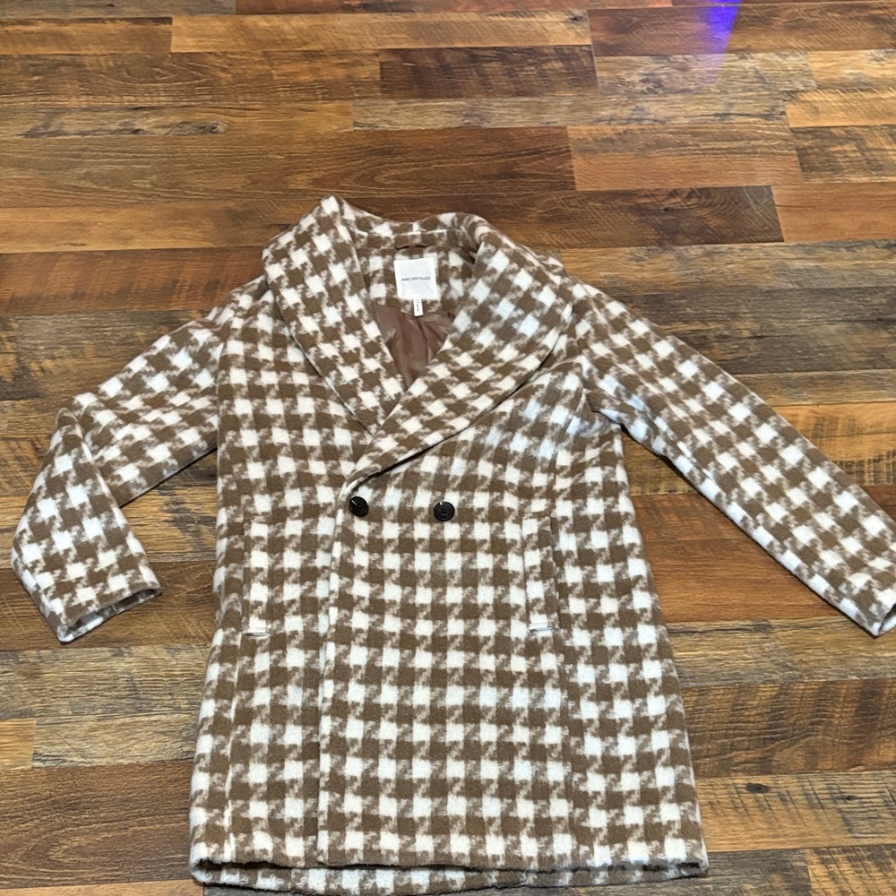 Avec Les Filles Brown and White Houndstooth Coat
